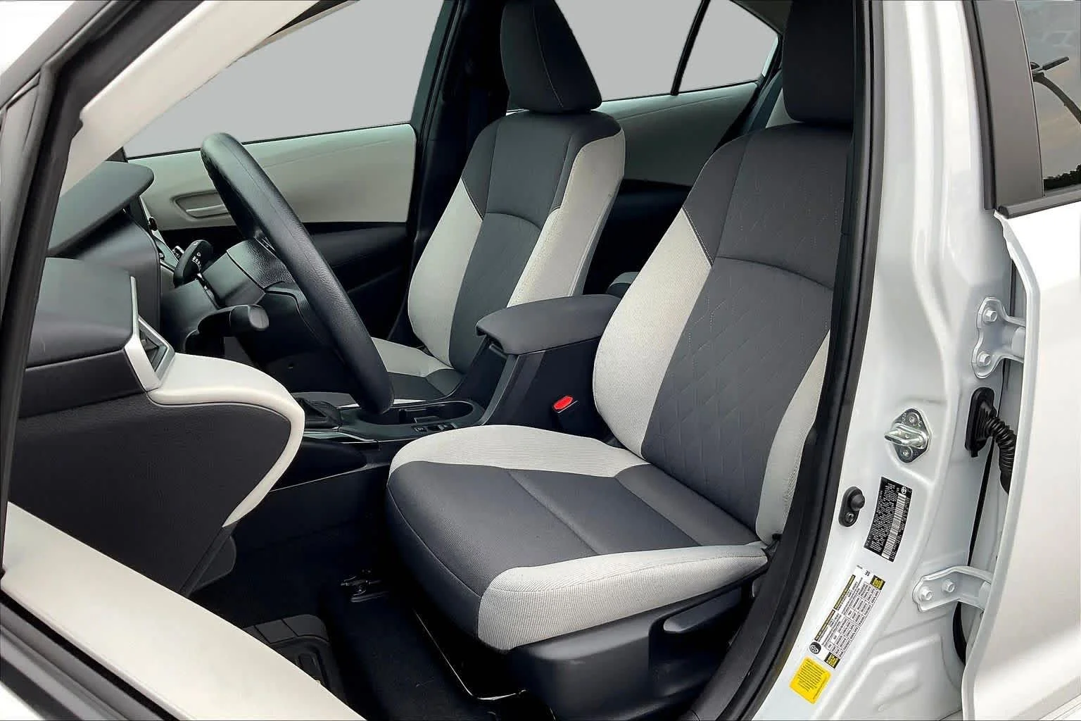 Certified Used 2025 Ice Cap Toyota LE image 8
