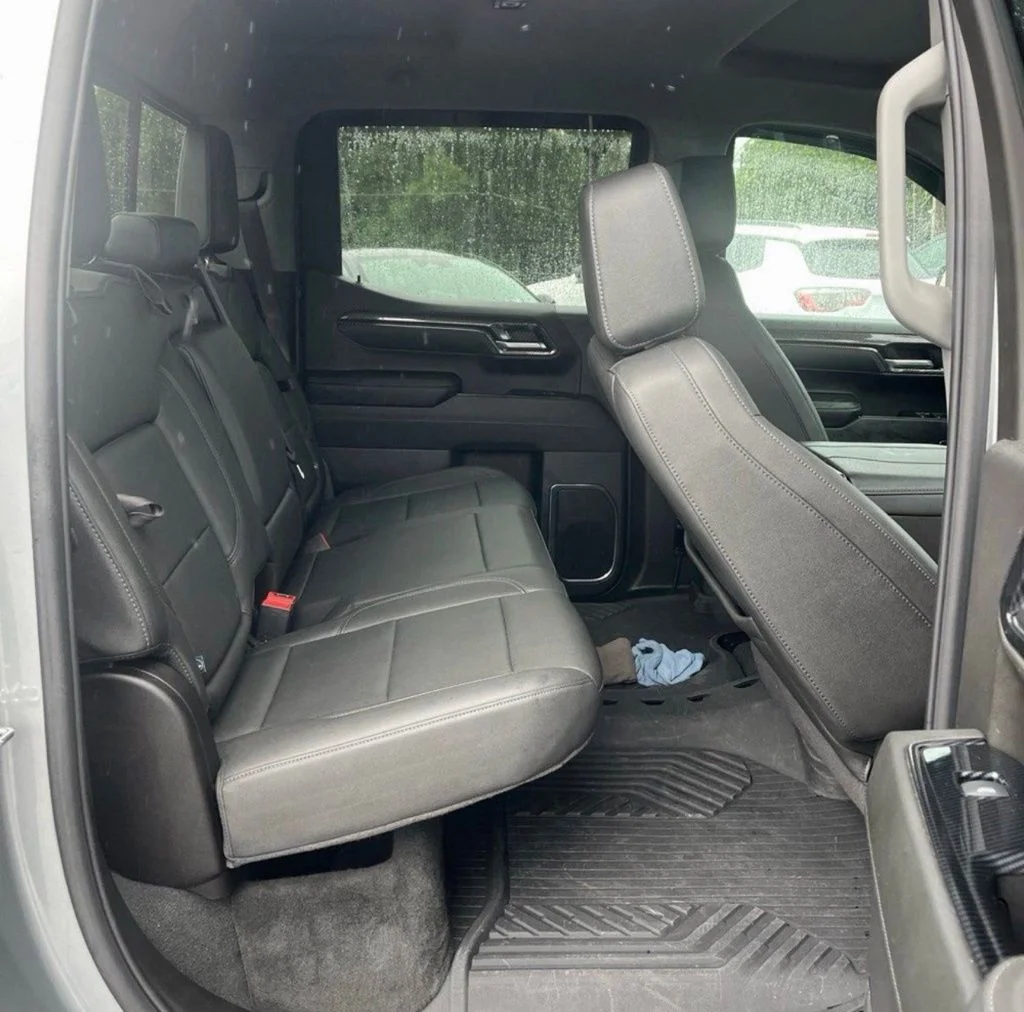 Used 2025 Gray Chevrolet RST image 11