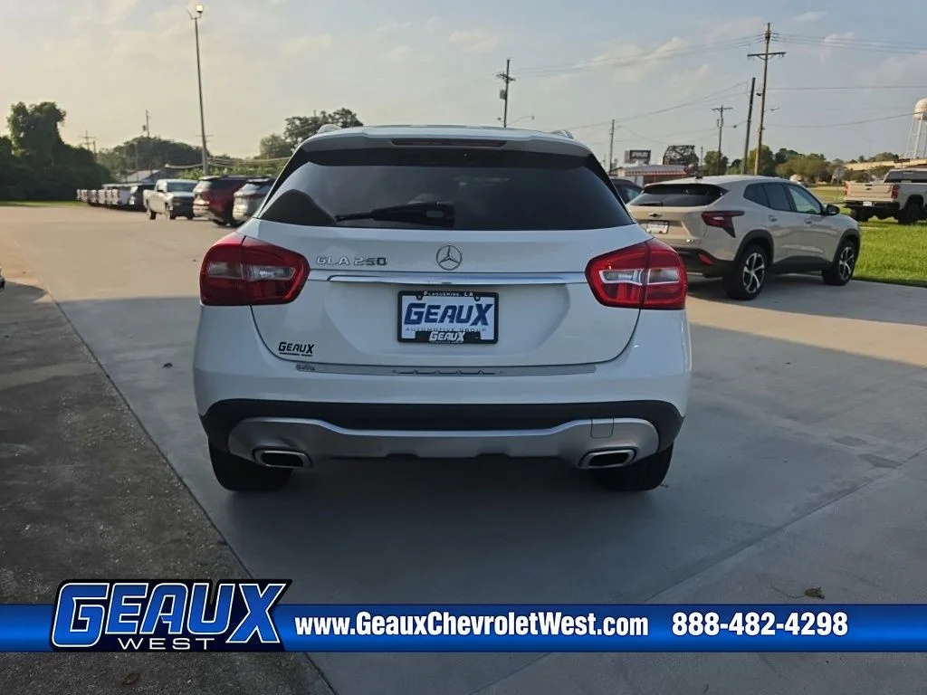 Used 2019 White Mercedes-Benz GLA 250 image 7