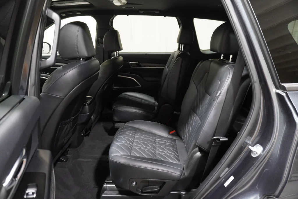 Used 2024 Gray Kia EX X-Line image 18