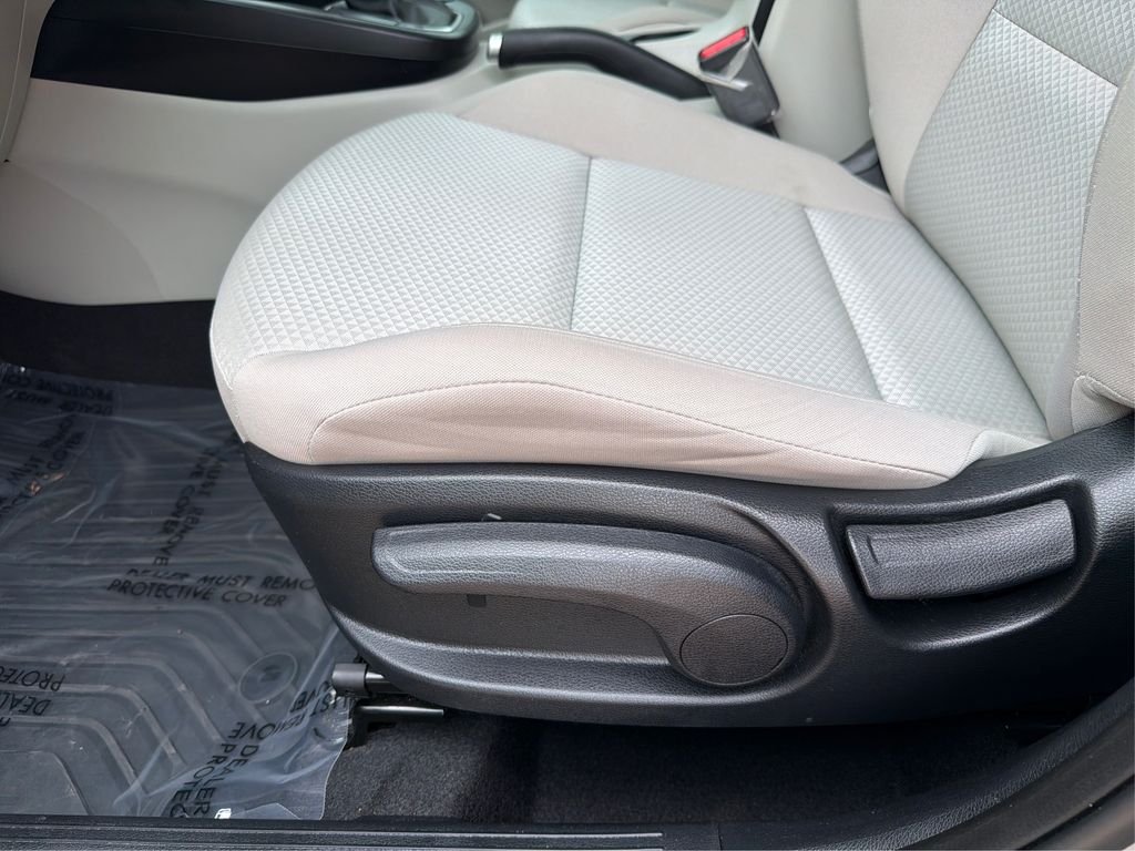 Used 2023 Steel Gray Kia LX image 19