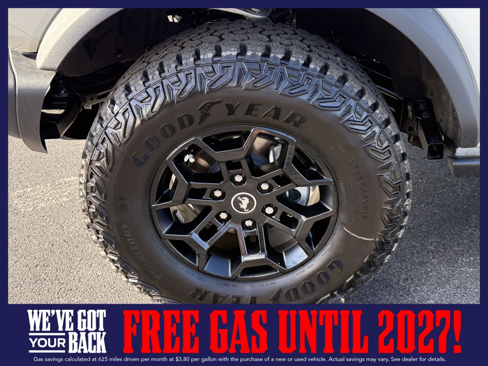 New 2026 Desert Sand Ford Badlands image 32