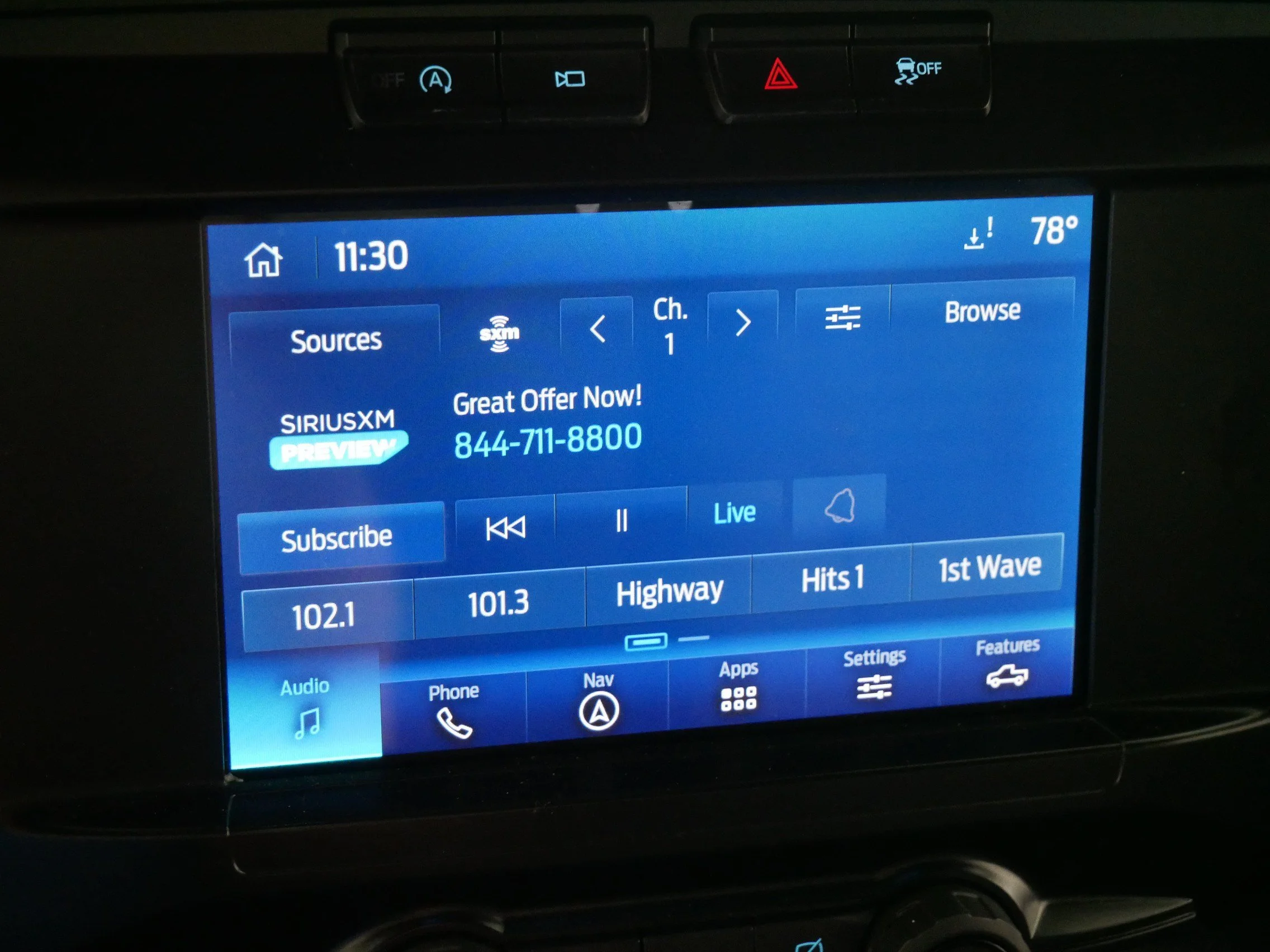 Used 2023 Agate Black Metallic Ford XLT image 22