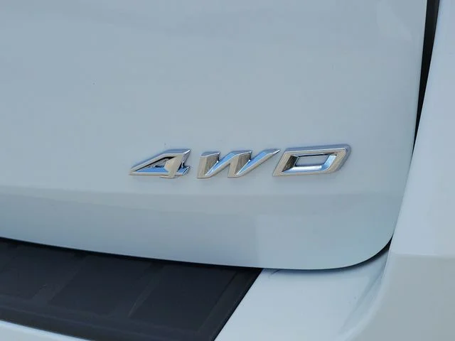 New 2026 Star White Metallic Tri-Coat Ford Platinum™ image 5