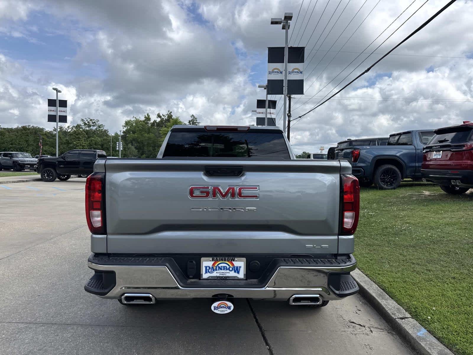 2026 GMC Sierra 1500 SLE - Photo 6