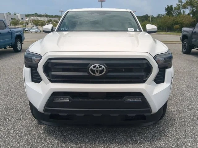 New 2026 Ice Cap Toyota SR5 image 9
