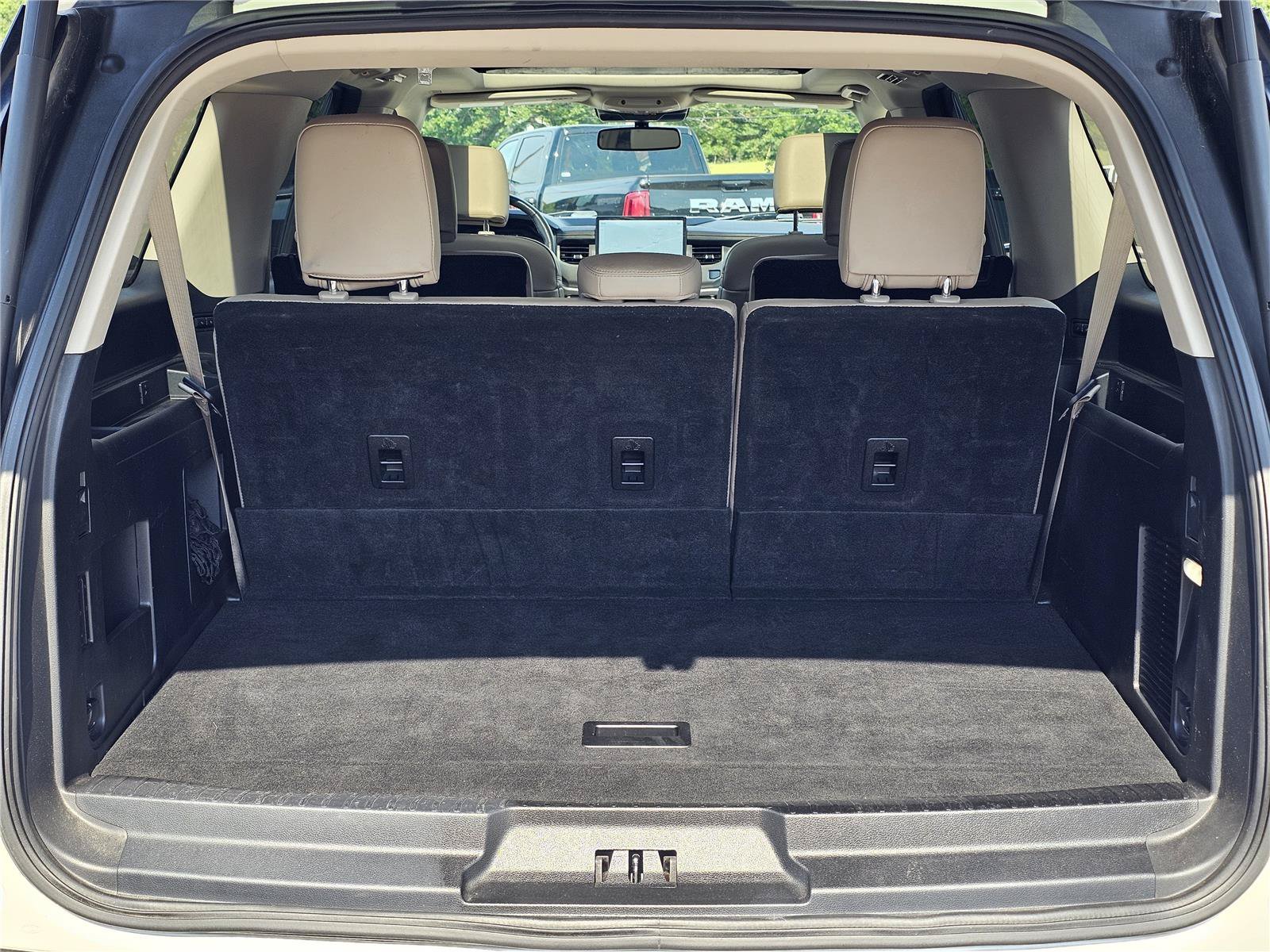 2022 Ford Expedition XLT - Photo 11