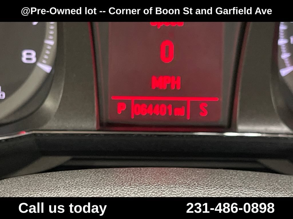 Used 2014 Quicksilver Metallic GMC SLT image 23
