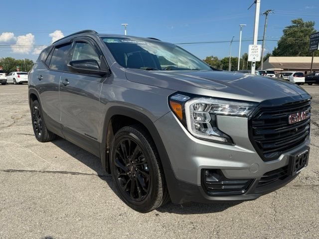 2023 GMC Terrain SLT - Photo 7
