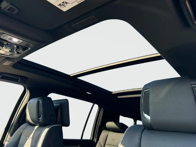2027 Cadillac Escalade ESV Sport - Photo 9