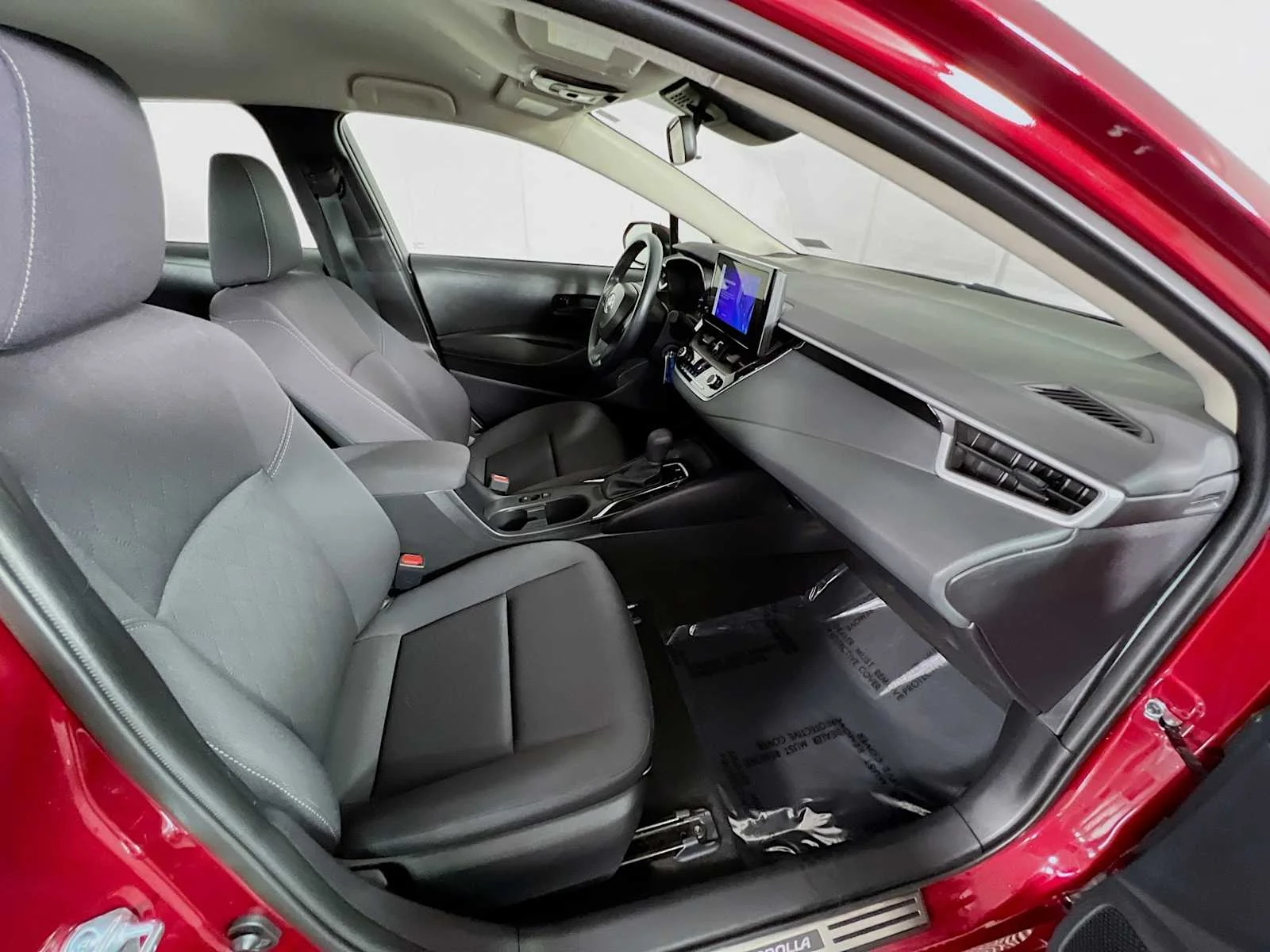 Used 2025 Ruby Flare Pearl Toyota LE image 26