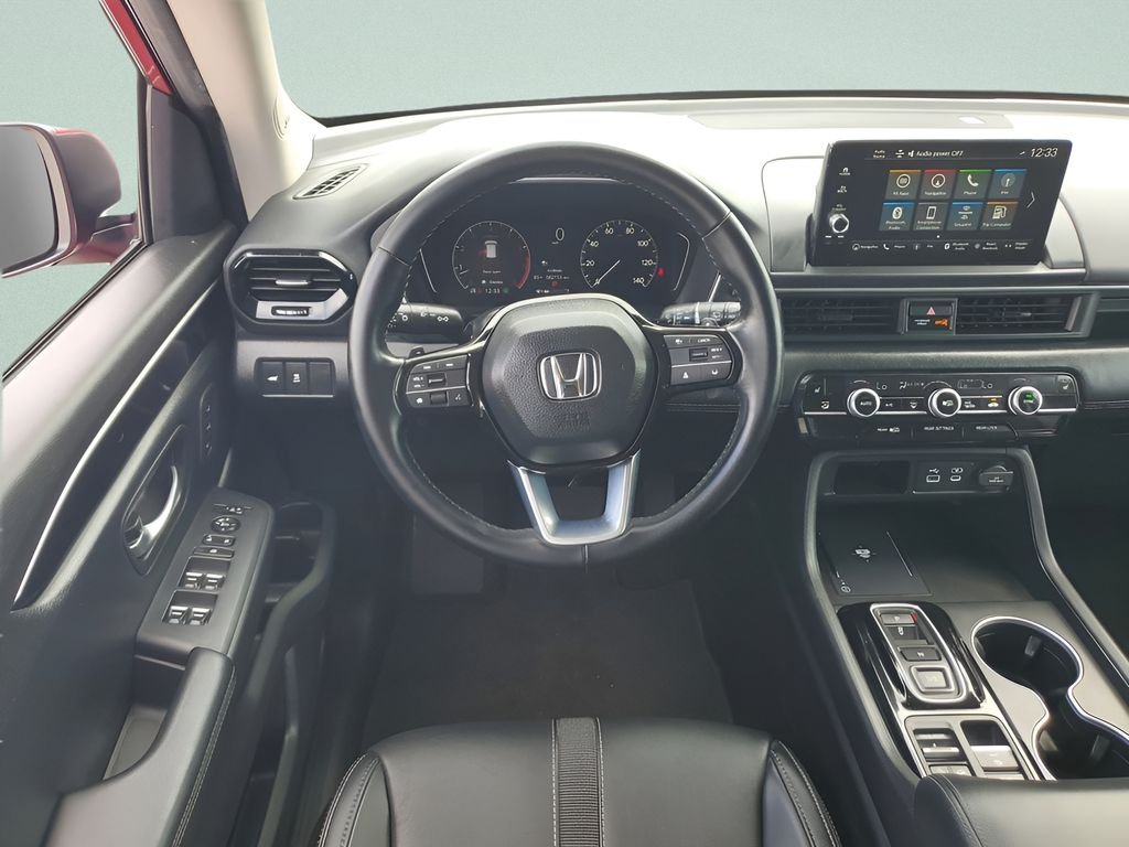 Used 2024  Honda Touring image 12