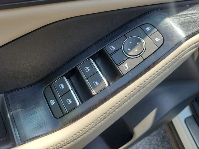 Certified Used 2024 White Nissan SL image 11