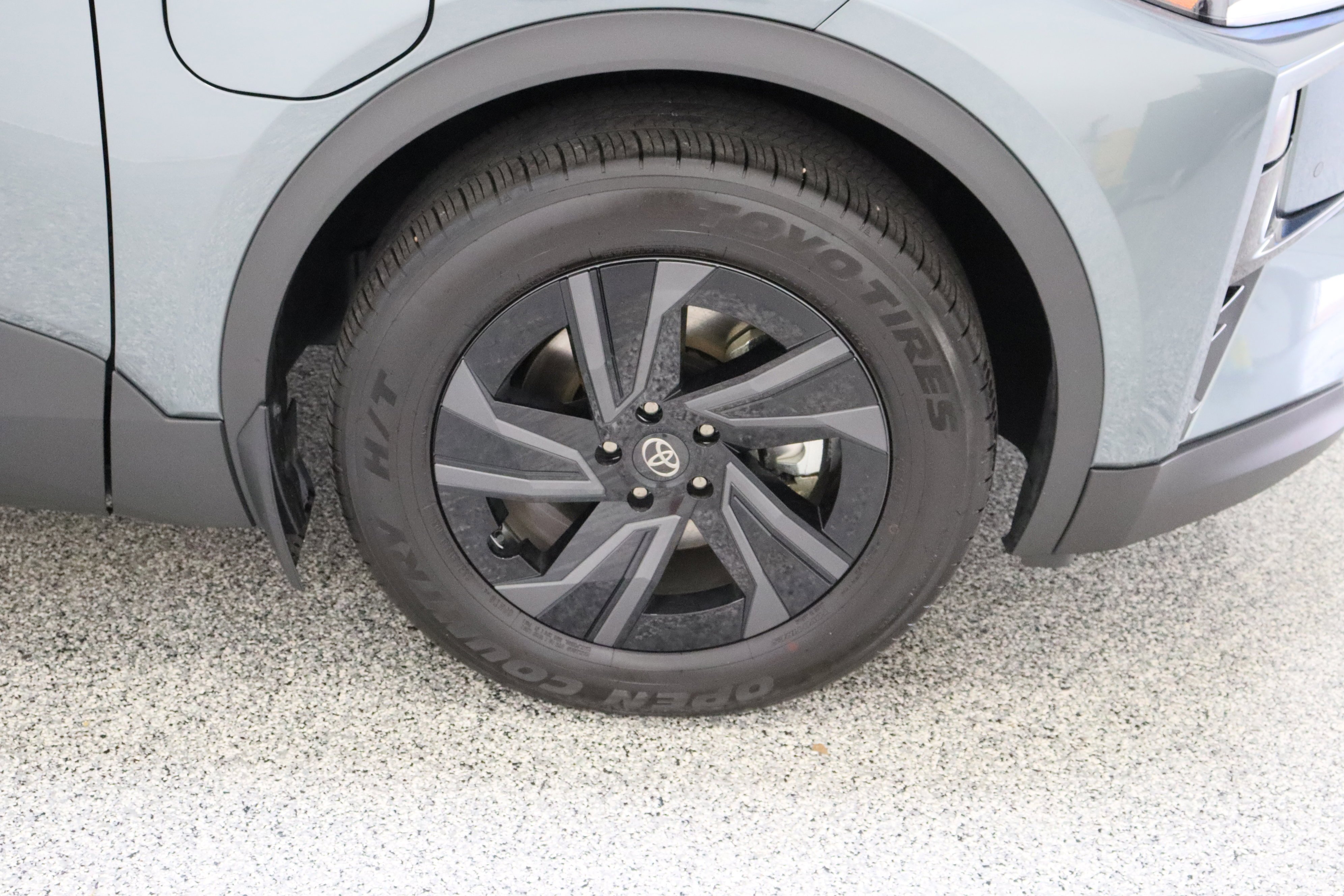 Certified Used 2026 OVERCAST Toyota SE (Electric) image 5