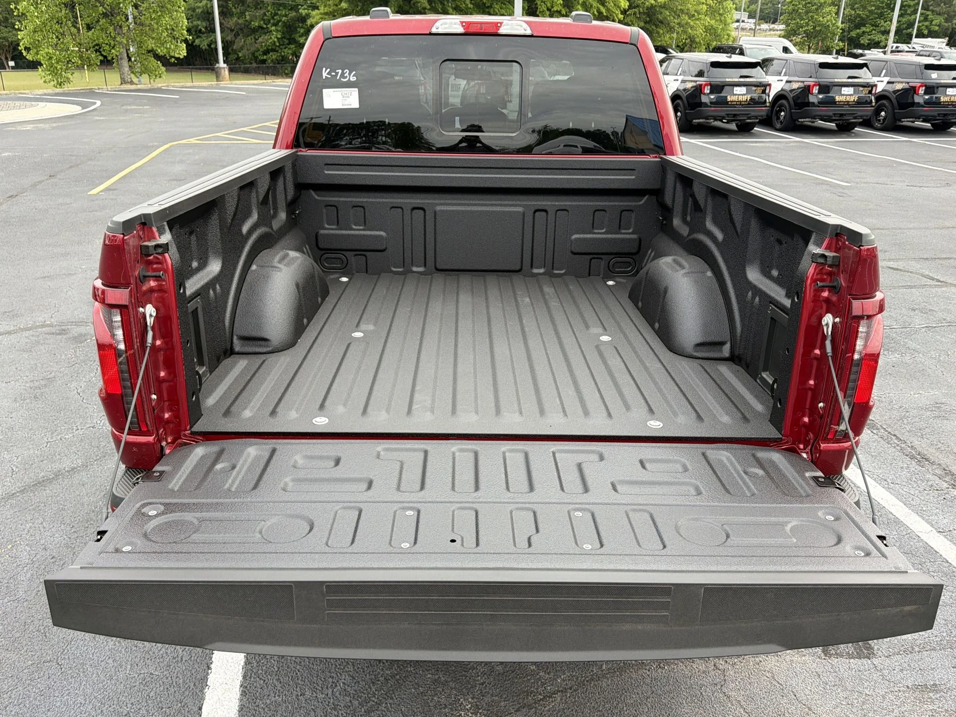 New 2026 Ruby Red Metallic Tinted Clearcoat Ford XLT image 33