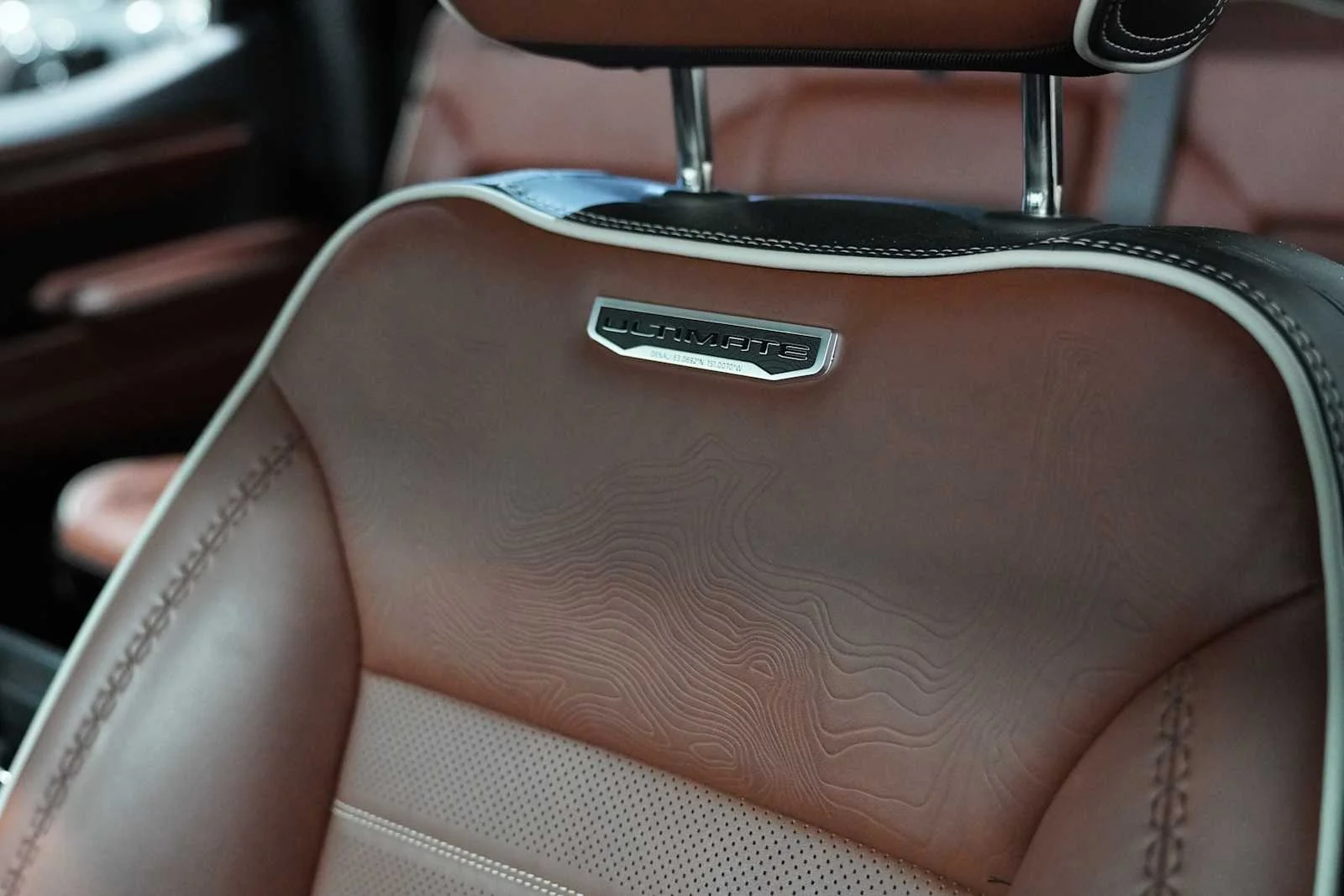 Used 2024 Downpour Metallic GMC Denali Ultimate image 15