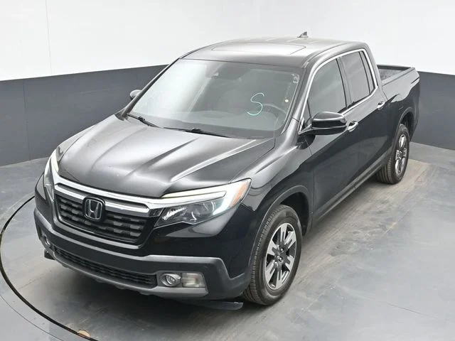 Used 2017 Crystal Black Pearl Honda RTL-E image 15