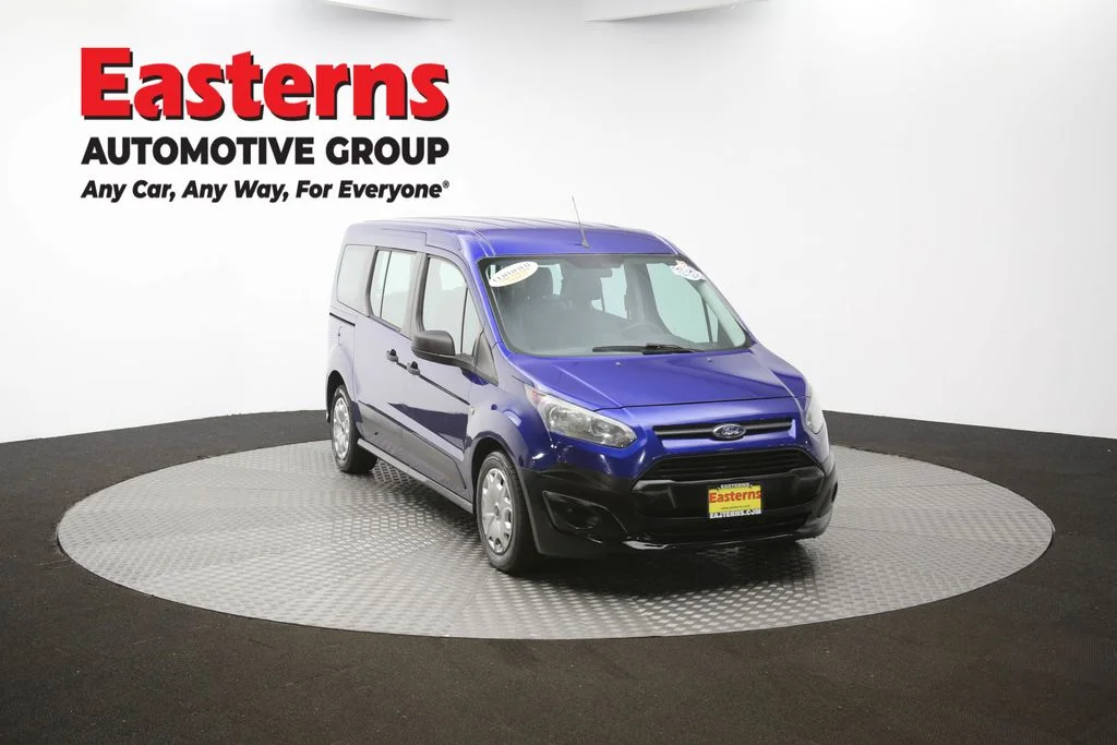Used 2017 Blue Ford XL image 46