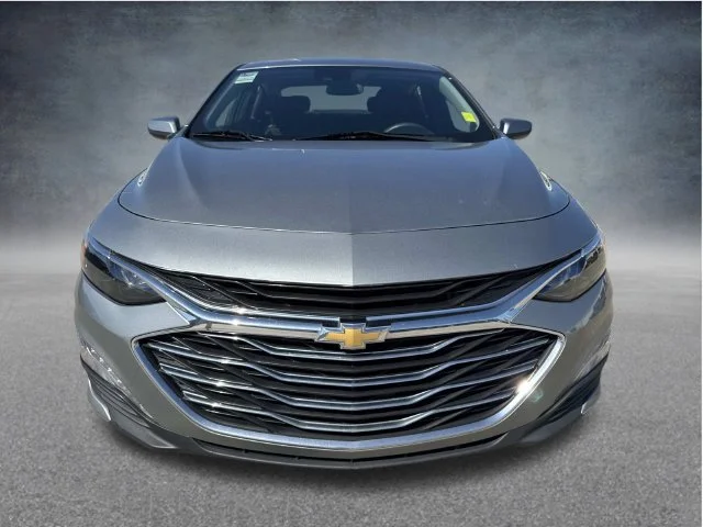 Used 2024 Gray Chevrolet LT image 5