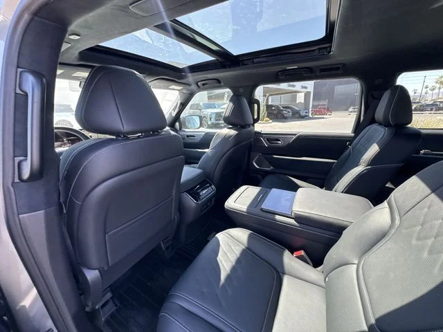 New 2026 Black INFINITI AUTOGRAPH image 22