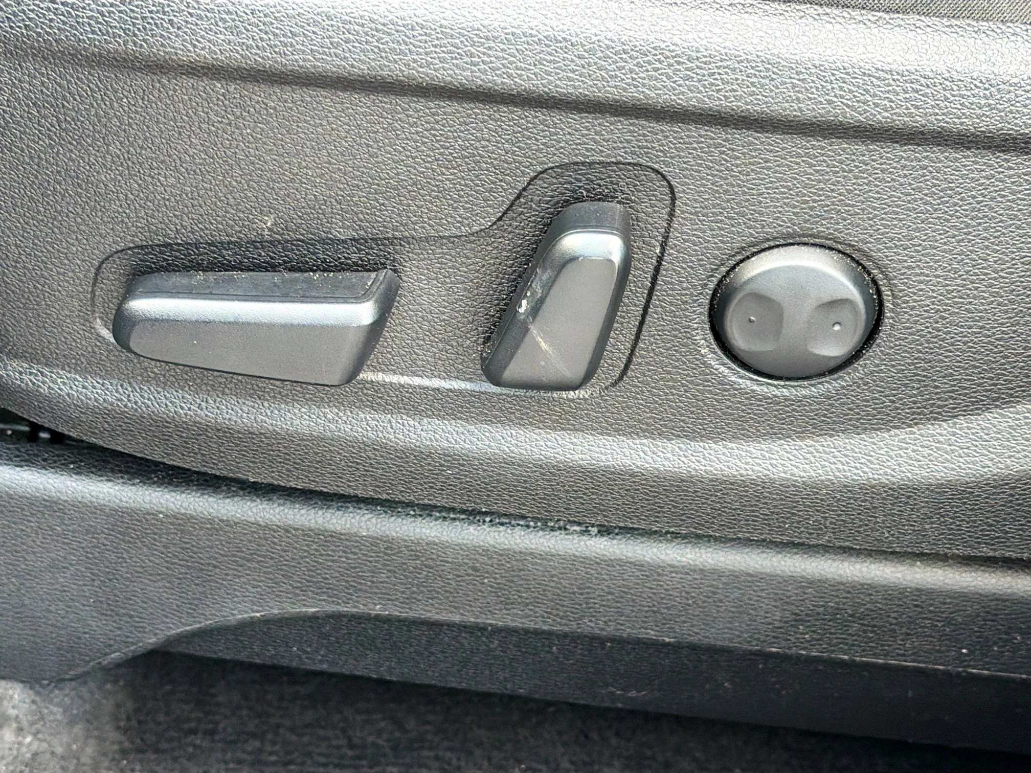 Used 2024 Gravity Gray Kia S image 23