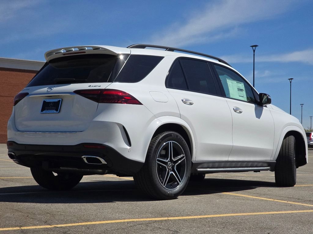 New 2026 MANUFAKTUR Moonlight White Metallic Mercedes-Benz GLE 450 image 56
