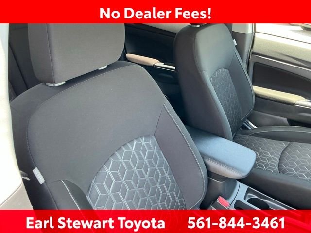 Used 2024 Gray Mitsubishi 2.0 ES image 24
