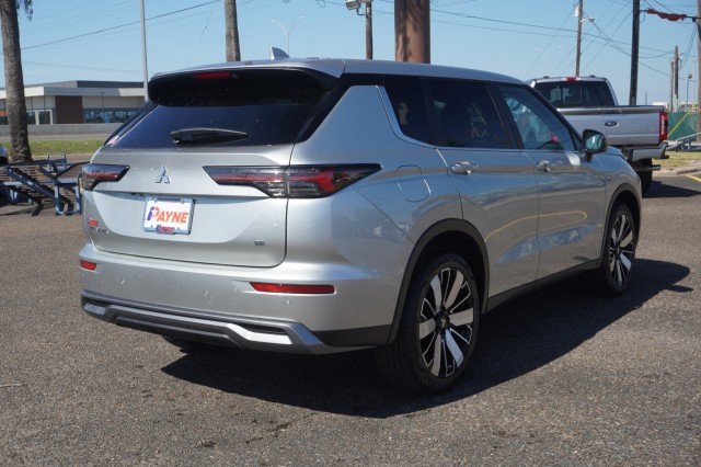 2025 Mitsubishi Outlander SE - Photo 7