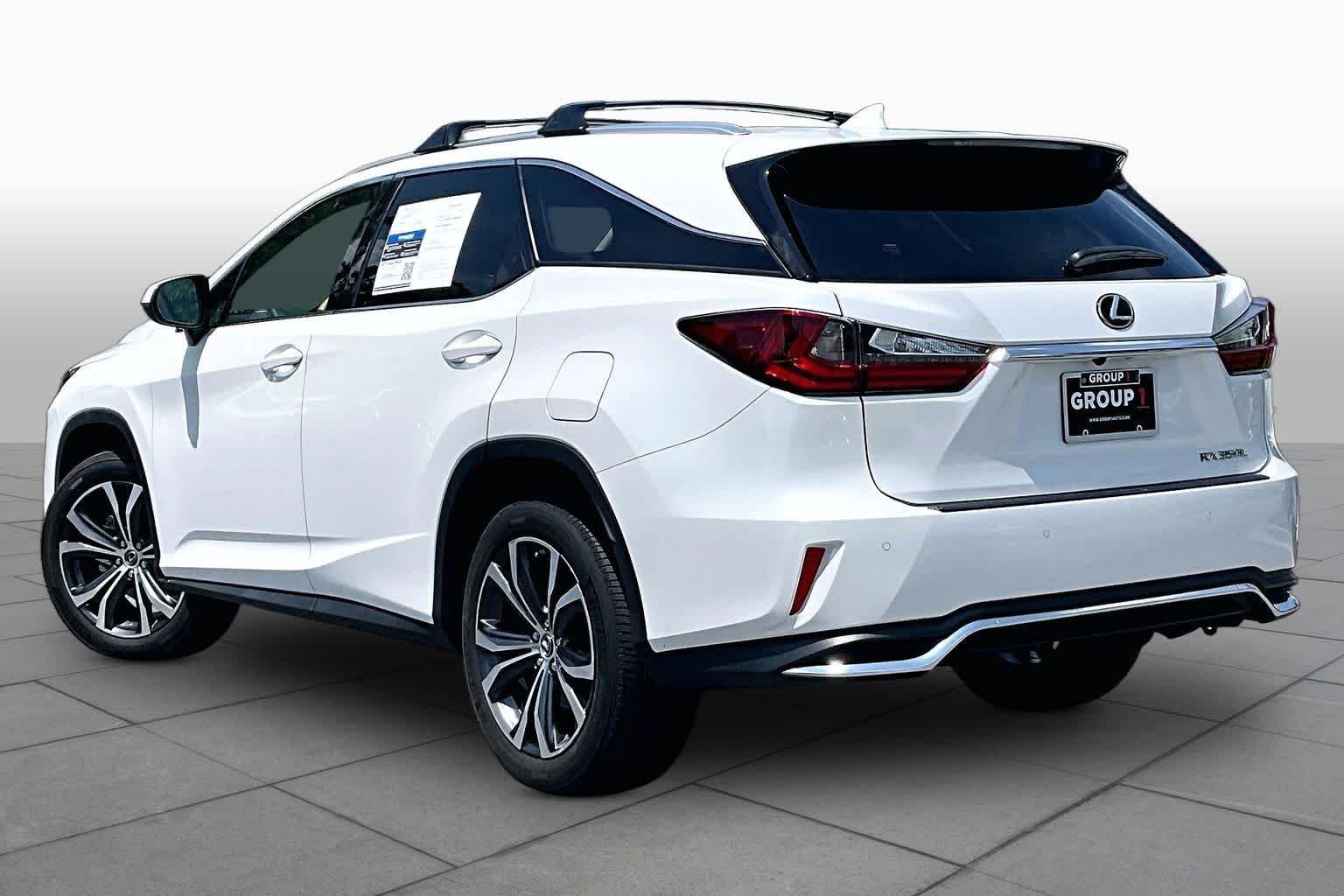 Used 2022 Eminent White Pearl Lexus  image 12