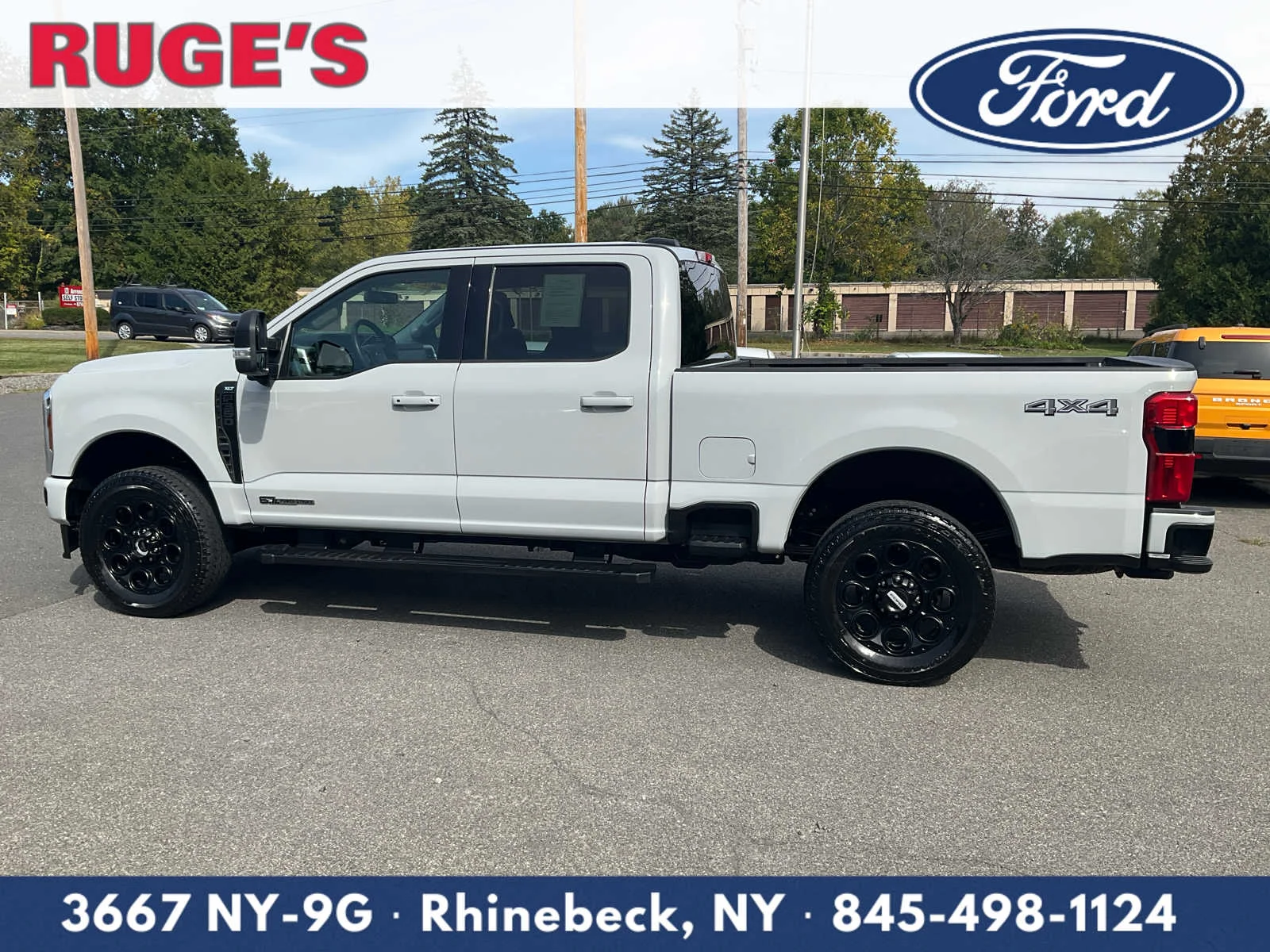 Used 2025 Avalanche Gray Ford XLT image 6
