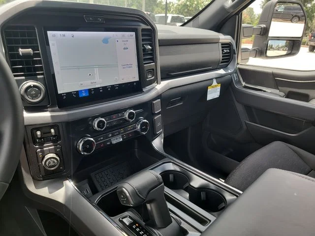 New 2026 Silver Metallic Ford XLT image 21