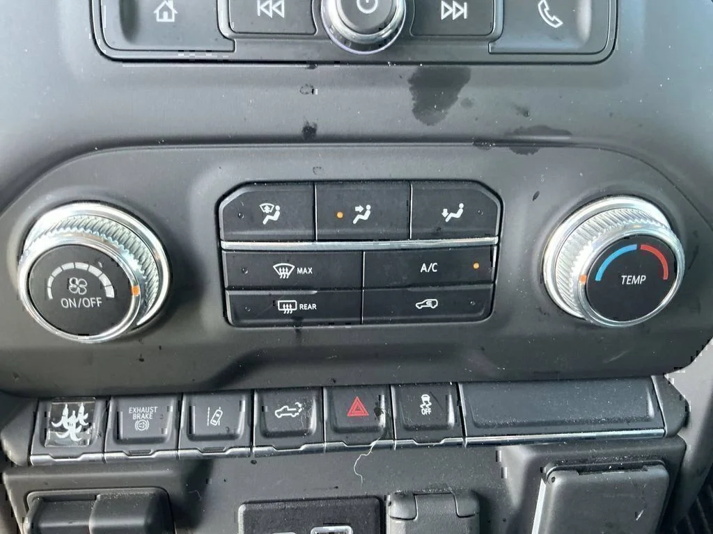 Used 2025 Gray GMC Pro image 17