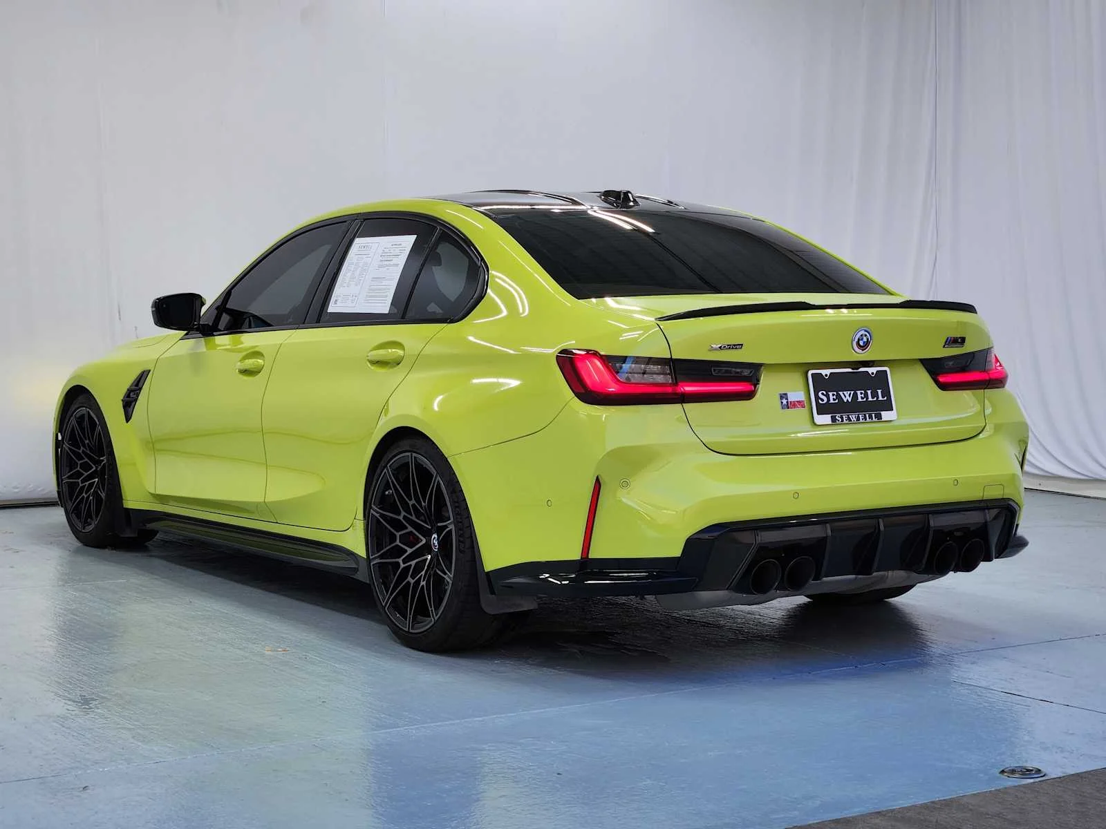 Used 2023 Sao Paulo Yellow BMW Competition xDrive image 5