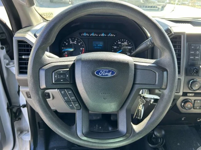 Used 2017 White Ford XL image 19