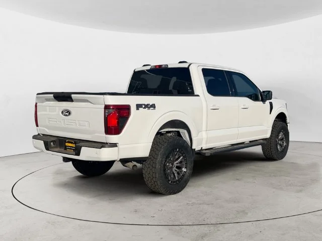 Used 2025  Ford XLT image 5
