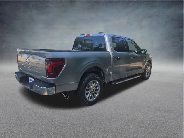 New 2026 Iconic Silver Metallic Ford Lariat® image 39