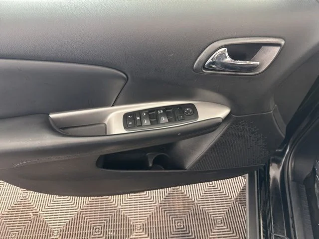 Used 2017 Black Dodge SE image 15