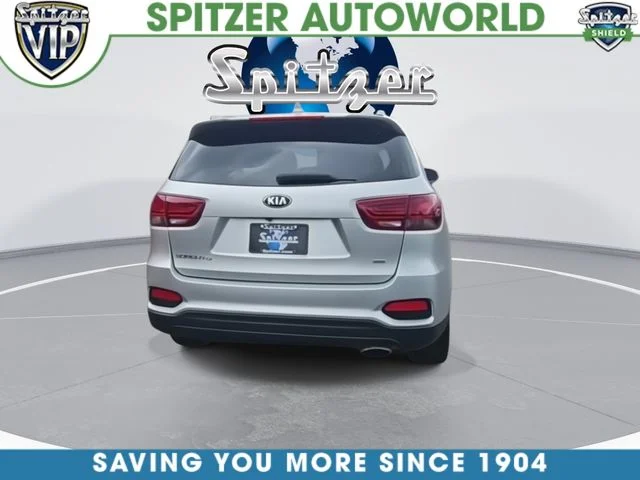 Used 2019 Silver Kia LX image 8