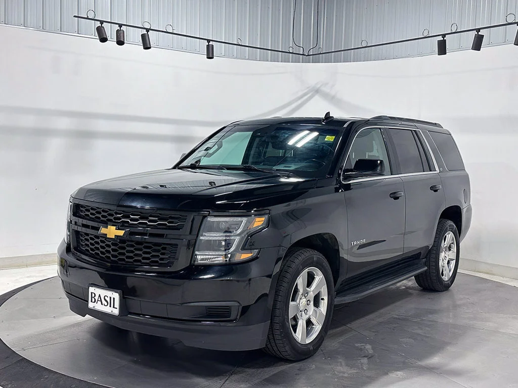 Used 2019 Black Chevrolet LT image 8