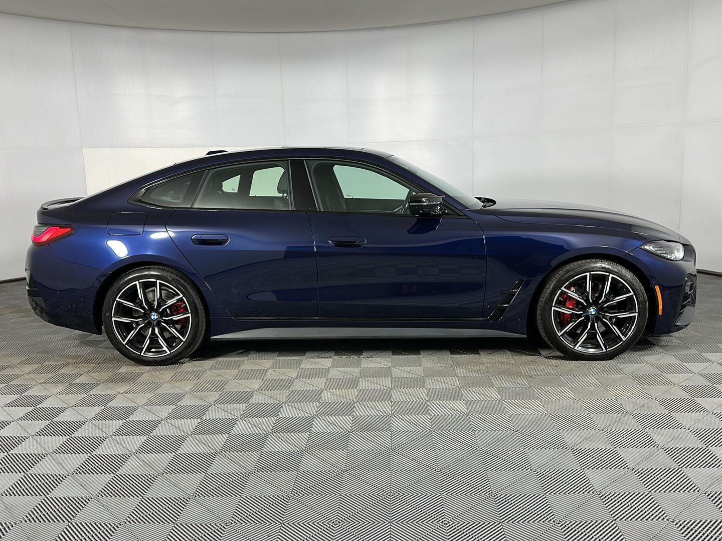 Used 2024 Tanzanite Blue II Metallic BMW M440i xDrive image 28