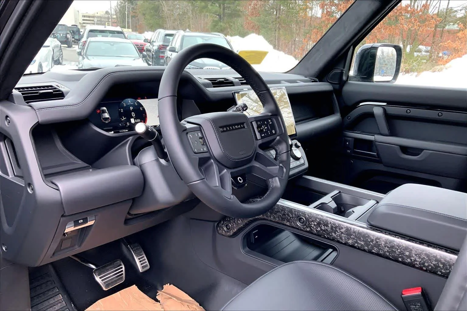 2026 Land Rover Defender OCTA Black - Photo 8