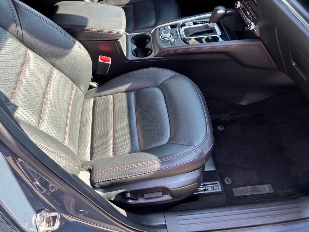 Used 2025 Gray Mazda 2.5 S Carbon Edition image 49