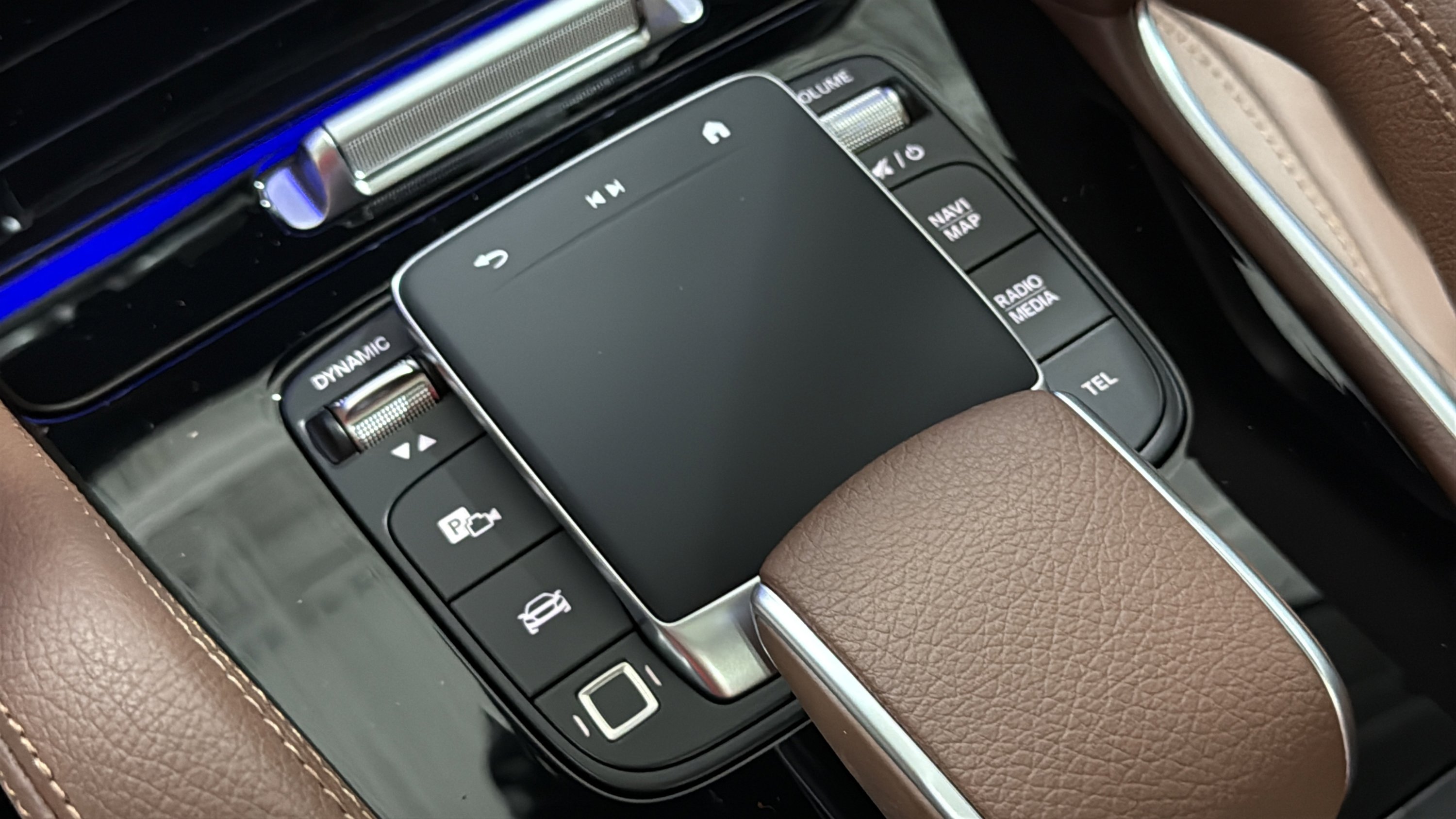 New 2026 Selenite Grey Metallic Mercedes-Benz GLS 450 image 43
