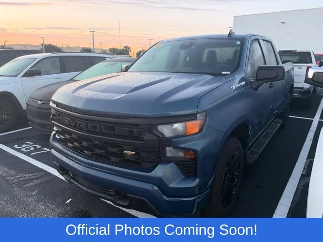 Used 2024 Blue Chevrolet Custom image 6
