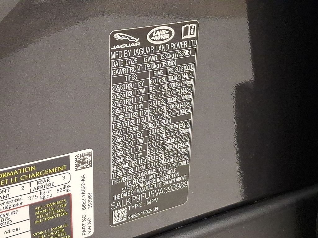 New 2027 Carpathian Grey Land Rover SE image 21