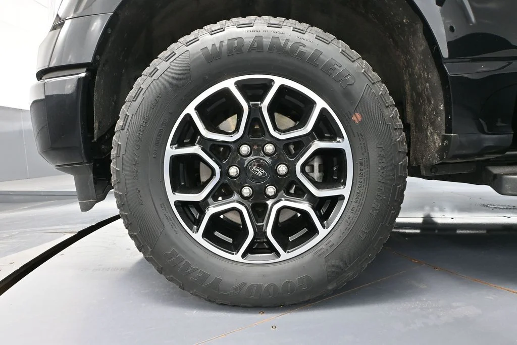 2023 Ford F-150 XLT - Photo 18