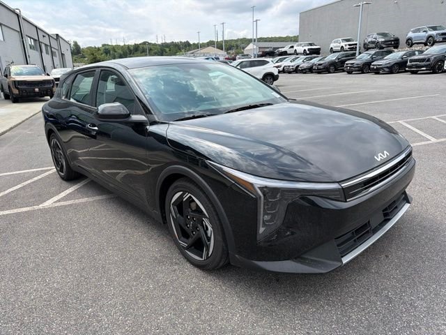 2026 Kia K4 Hatchback EX