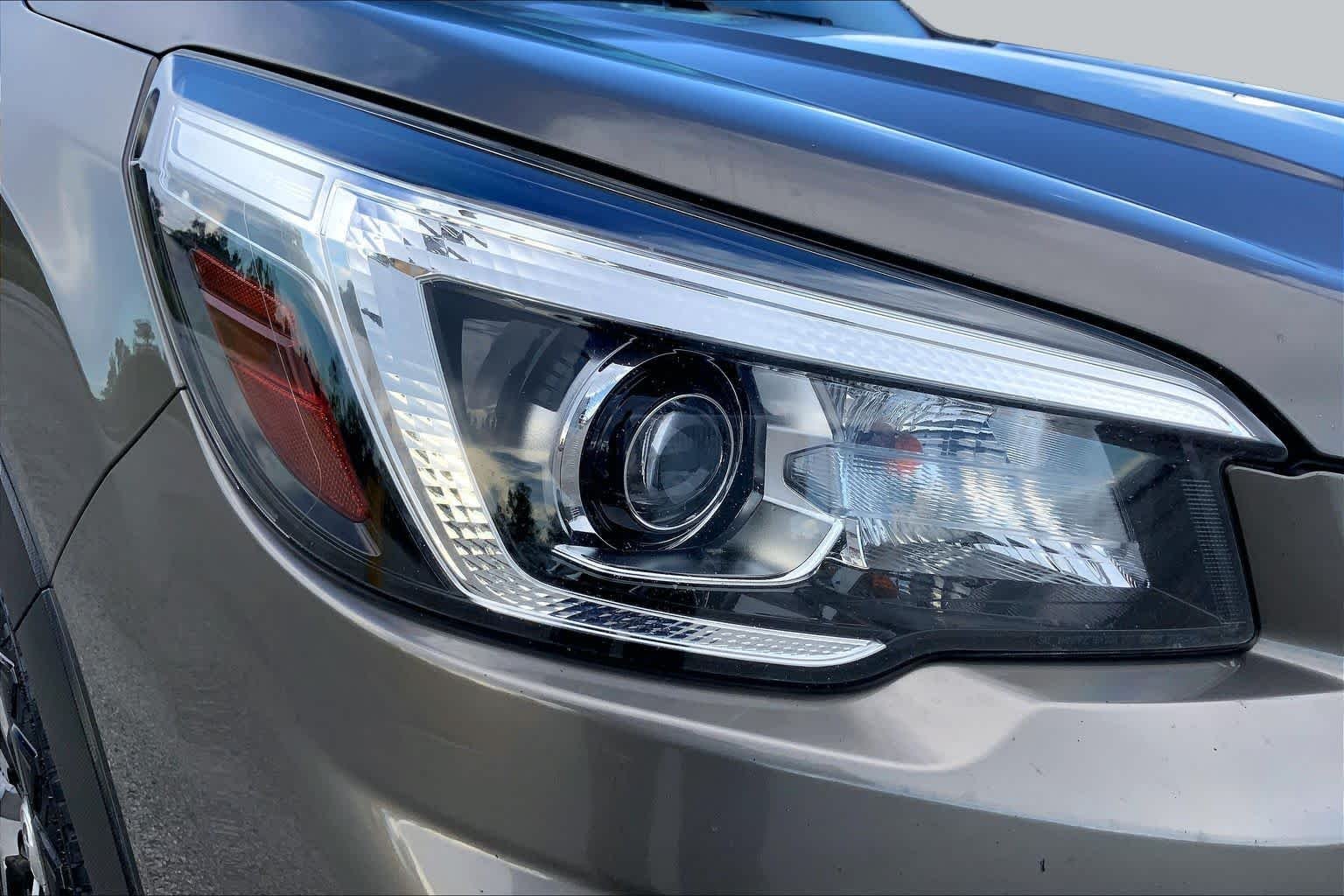 Used 2019 Sepia Bronze Metallic Subaru Premium image 27