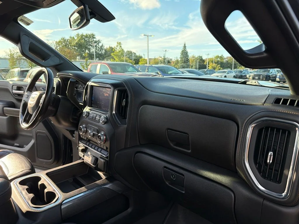 Used 2021 Blue GMC AT4 image 23