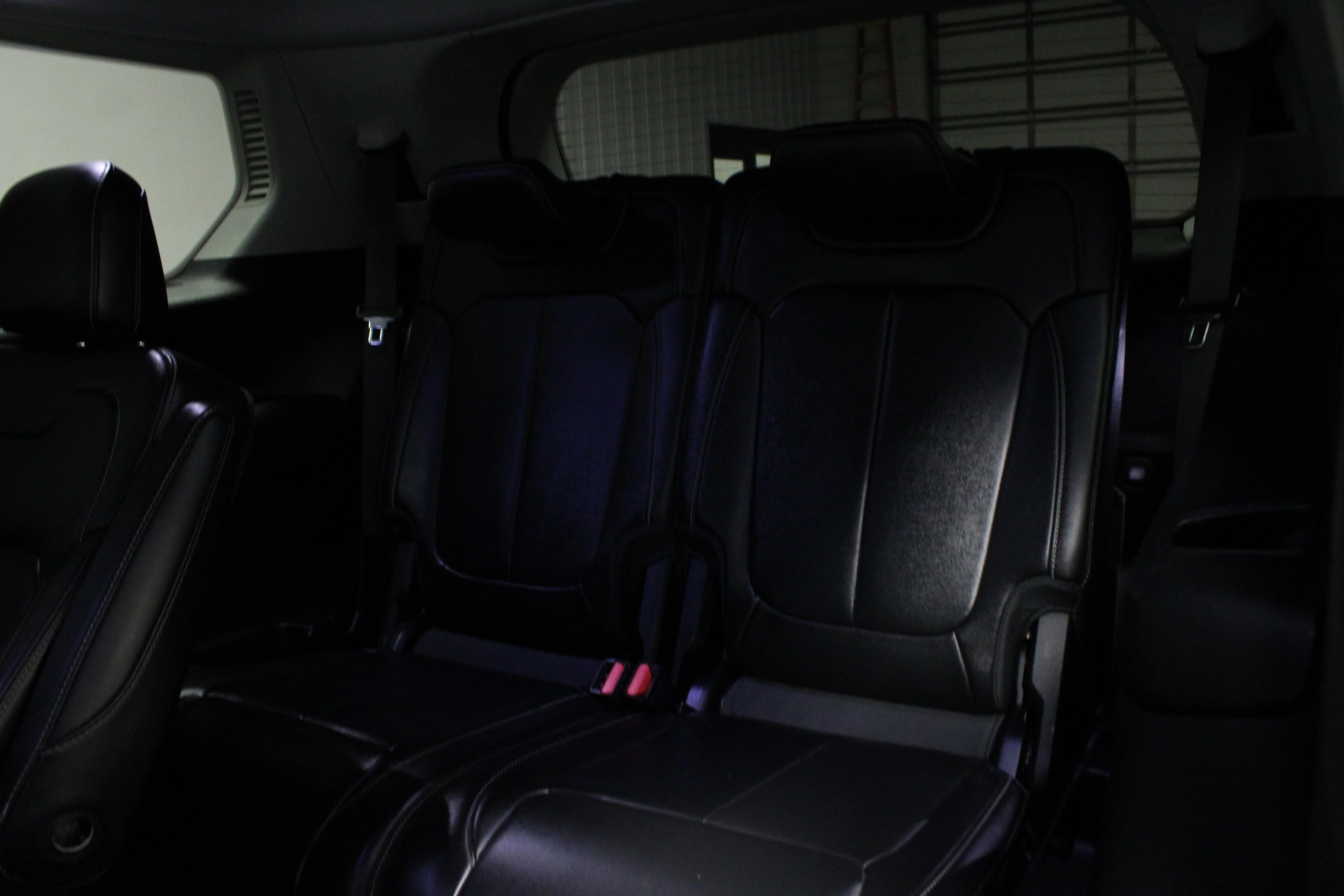 Used 2021 Silver Zynith Jeep Limited image 14